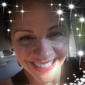 Meet your Posher, Delitha